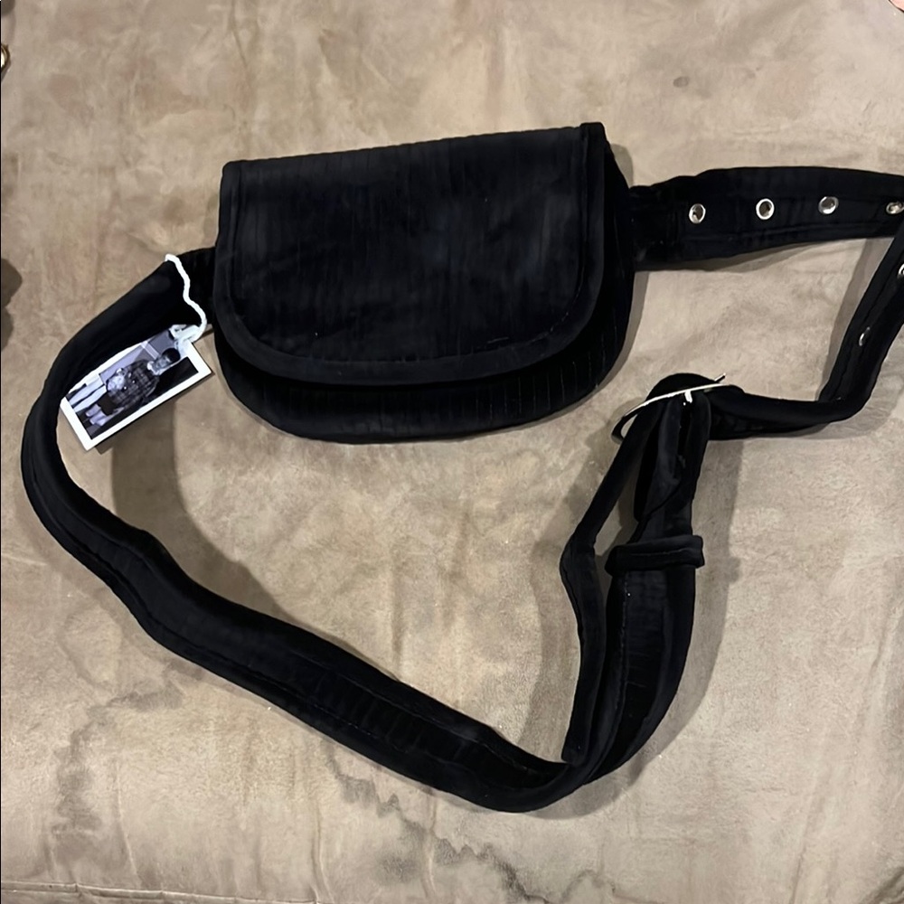 Quilted Koala Black Quilted Velvet Belt Bag